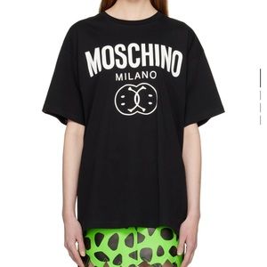 Moschino T-shirt Authentic